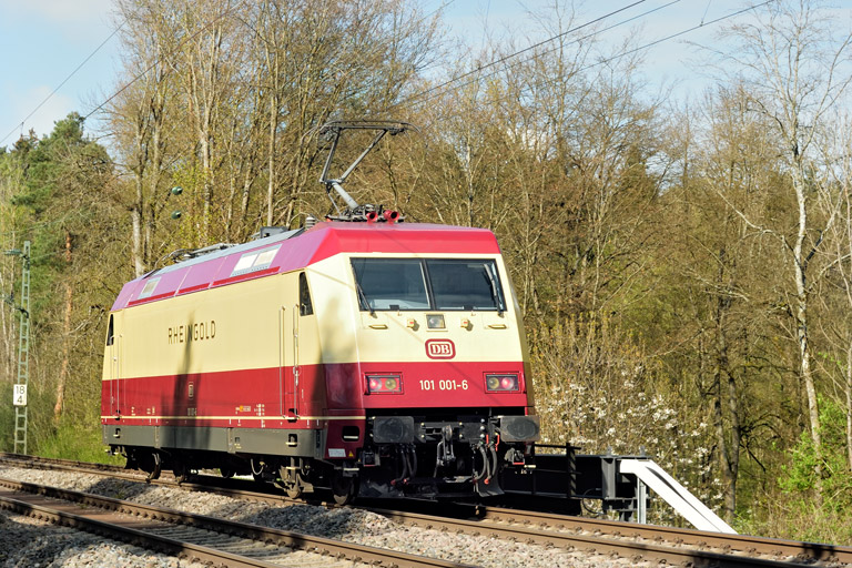 101 001 bei km 18,4 (April 2025)