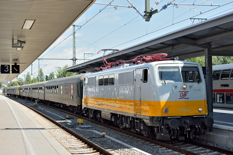 111 049 mit Dz 88281 bei km 15,6 (August 2025)