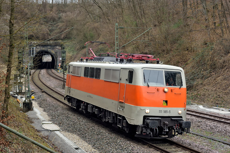 111 185 bei km 17,6 (M&auml;rz 2025)