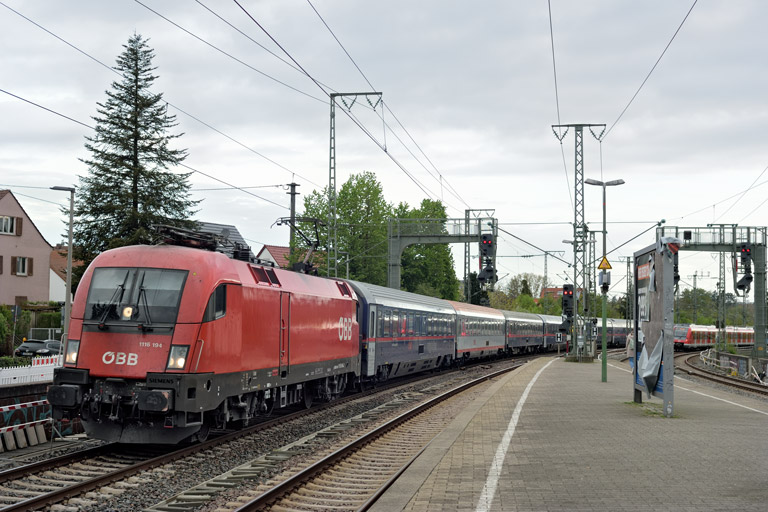 &Ouml;BB 1116 194 mit NJ 471 bei km 16,8 (April 2025)