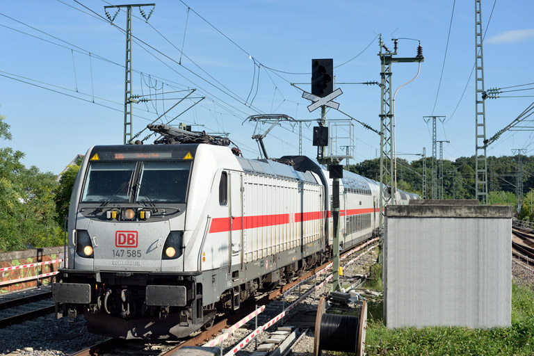 147 585 mit IC 186 bei km 16,8 (August 2025)
