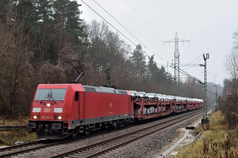185 297 mit GAG 47821 bei km 18,0 (Dezember 2025)