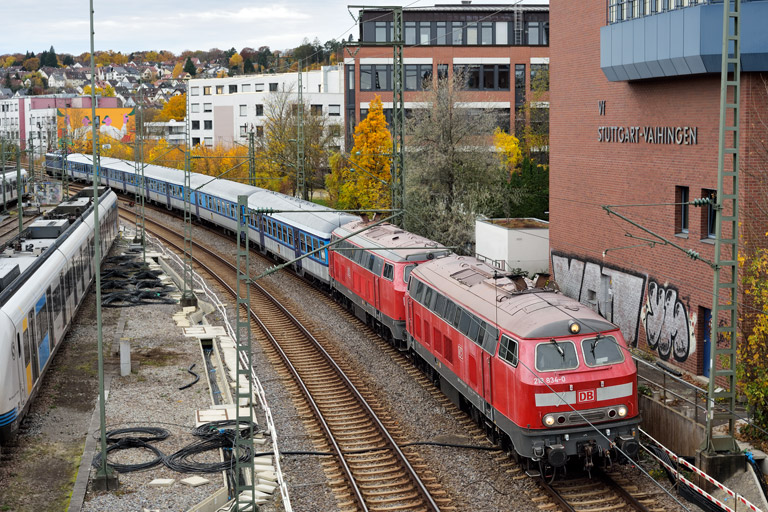218 834 und 218 835 bei km 16,0 (November 2025)