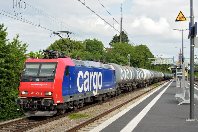 482 001 bei km 14,2 (Juni 2025)