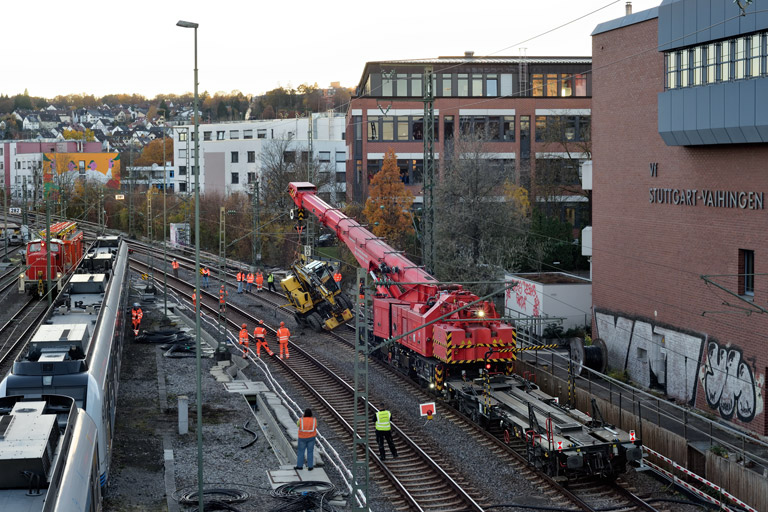 Schienenkranwagen bei km 16,0 (November 2025)