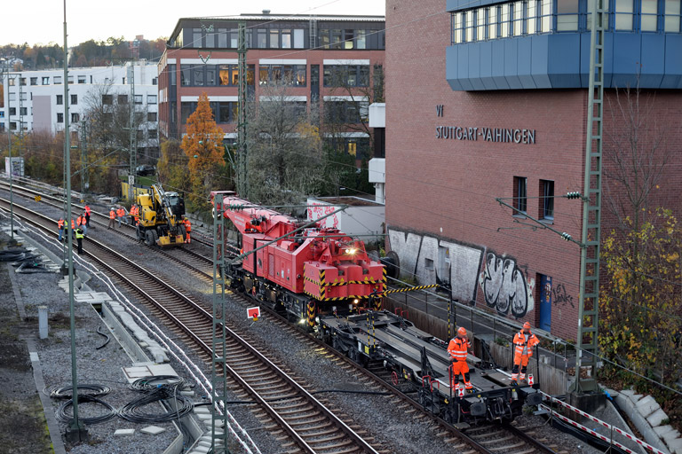 Schienenkranwagen bei km 16,0 (November 2025)
