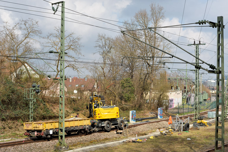 Zweiwegefahrzeug bei km 17,2 (M&auml;rz 2025)