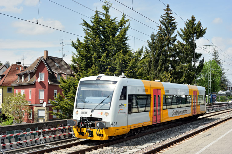 VT 433 bei km 16,8 (April 2025)