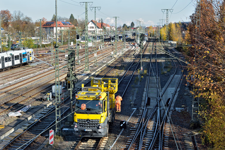 Zweiwegefahrzeug bei km 15,8 (November 2025)