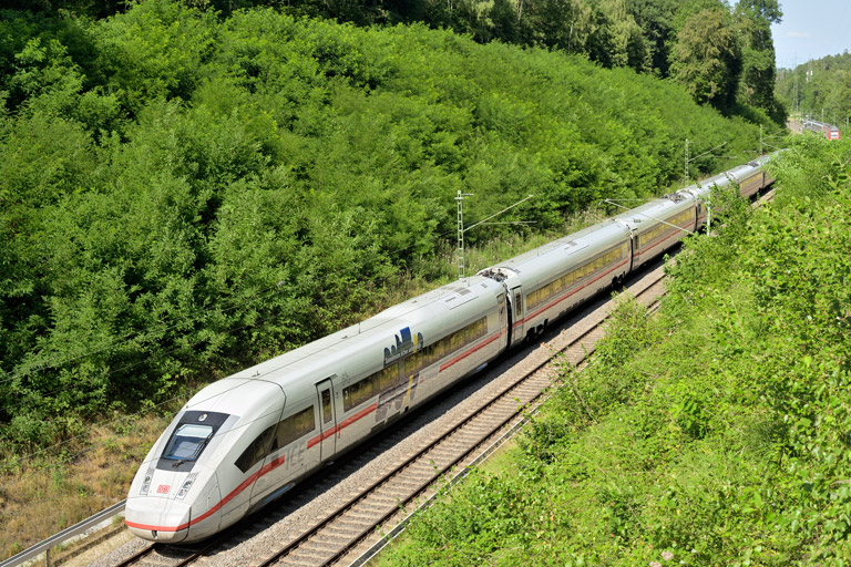 412 223 als IC 2561 bei km 19,0 (Juli 2026)