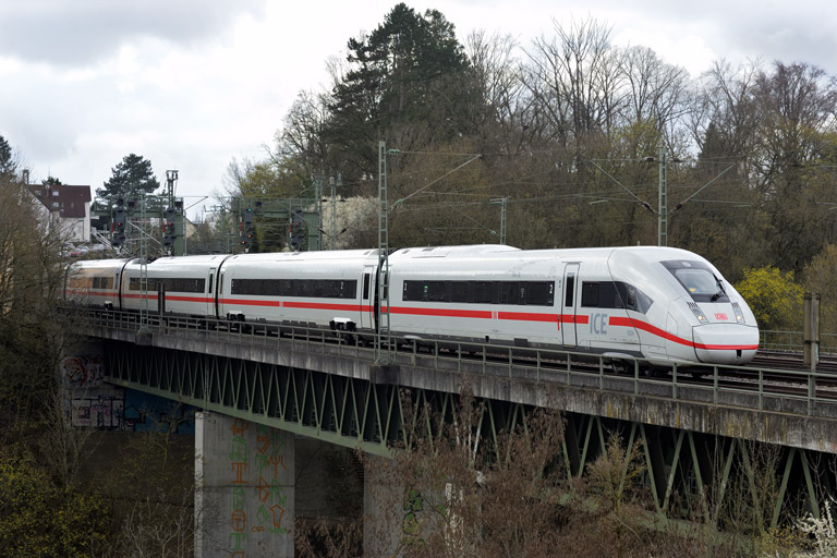 412 234 als IC 2812 bei km 14,6 (M&auml;rz 2026)