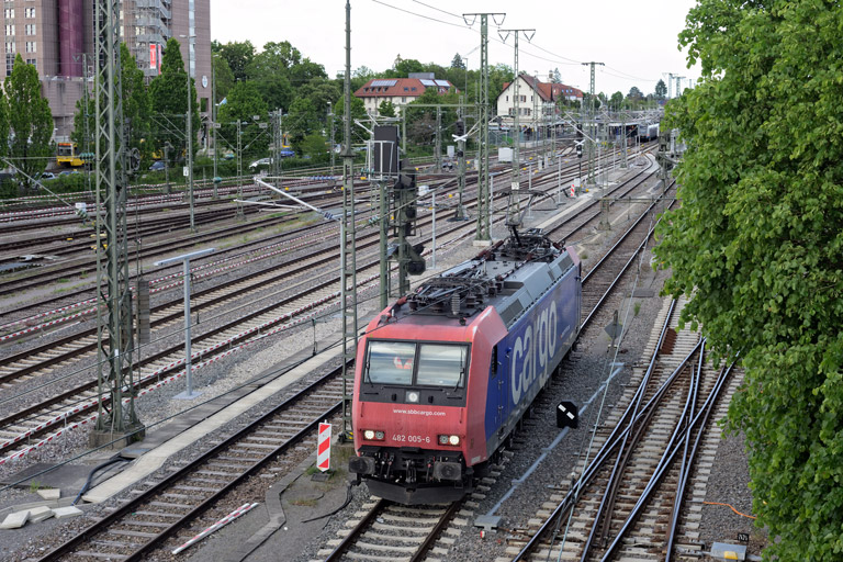 482 005 bei km 15,8 (Mai 2026)
