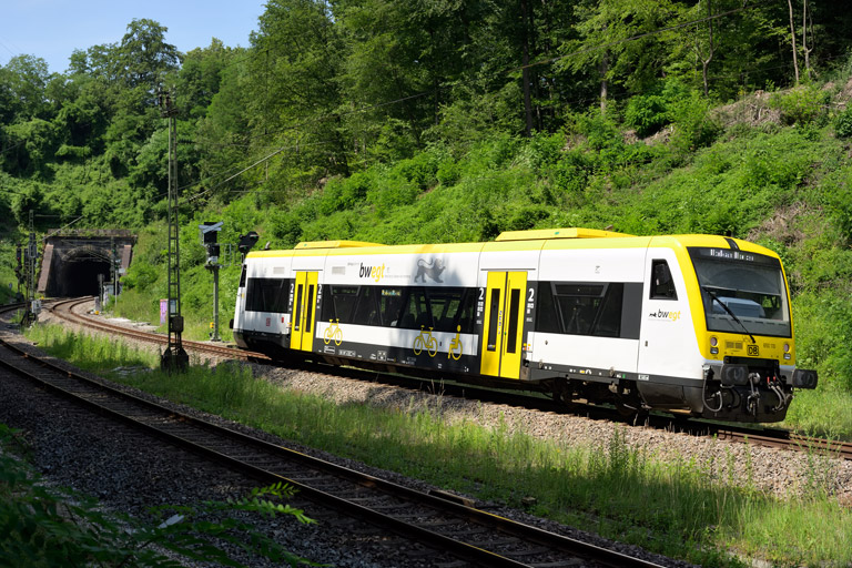 650 110 sls RB 32564 bei km 17,2 (Juni 2026)