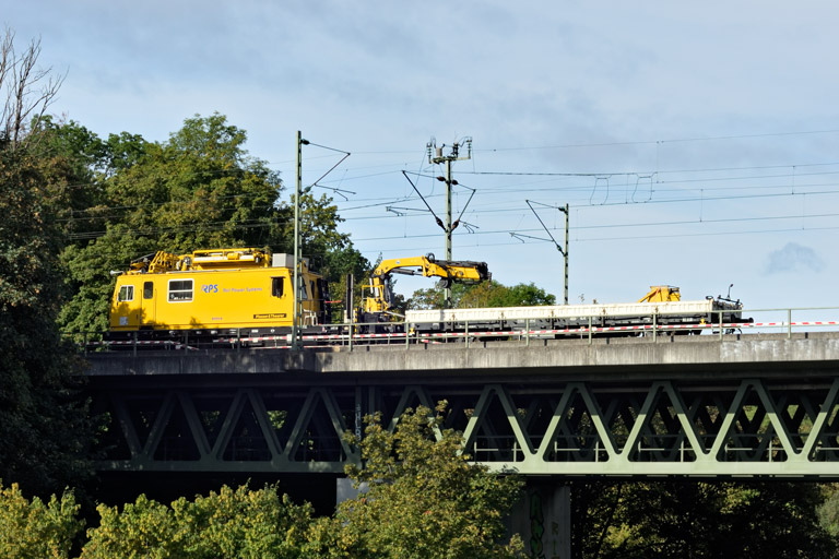 Motorturmwagen MTW 10 (99 80 9436 004-2) bei km 14,6 (August 2026)